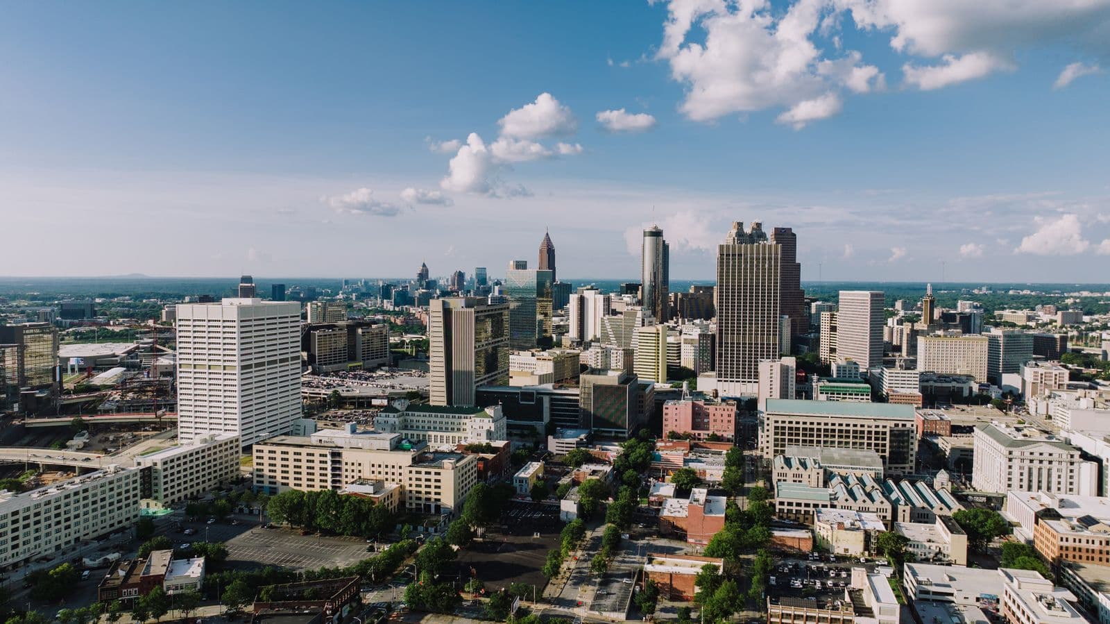 Aerial view of the Atlanta, Georgia skyline on a sunny day